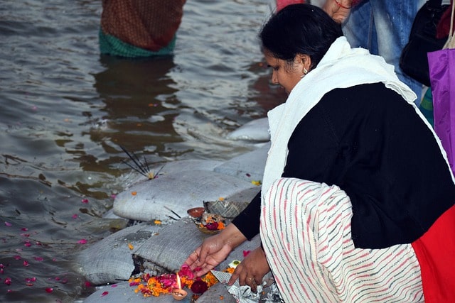 Immersion of Ashes at Ganga Ghat Harki Pauri